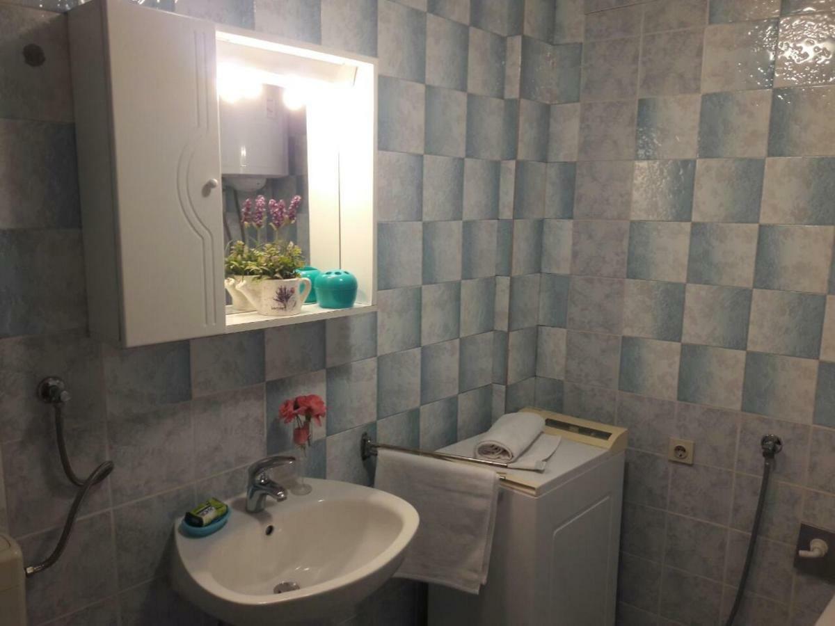 Suncica Apartments Каштела Экстерьер фото