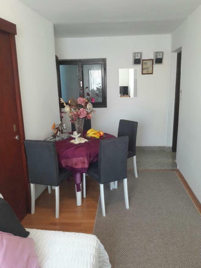 Suncica Apartments Каштела Экстерьер фото